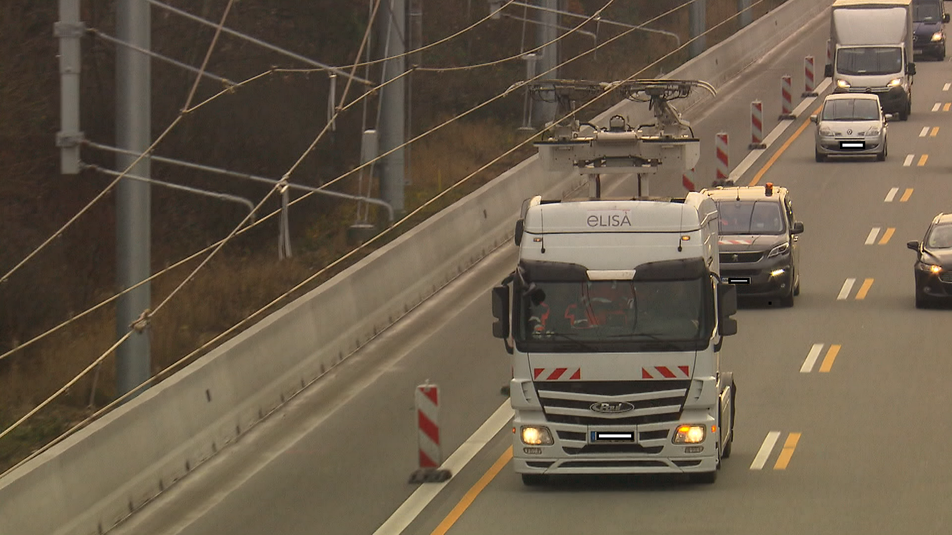 ELISA - Elektrifizierter, innovativer Schwerverkehr auf Autobahnen (ehighway.hessen.de), Foto: Hessen Mobil